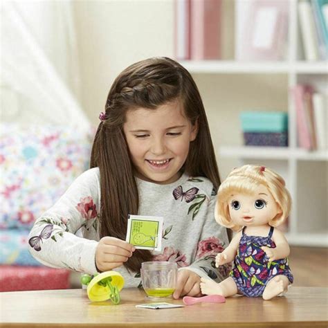 BAMBOLA BABY ALIVE MANGIA E FA PUPÙ Monuxshop