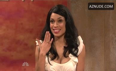 Kate McKinnon Gal Gadot Lesbian Scene In Saturday Night Live AZNude