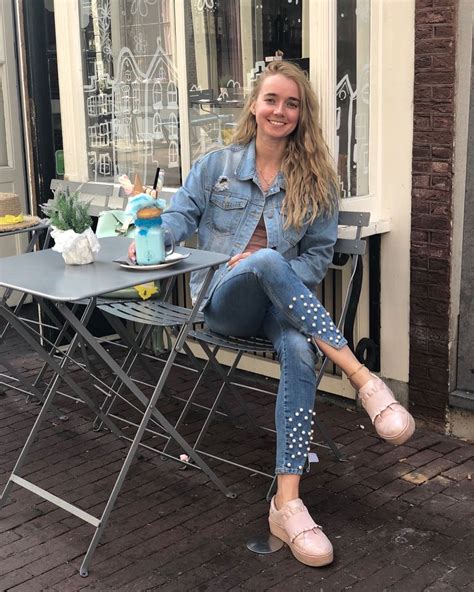 Hot And Sexy Alyona Chekhova Photos ThBlog