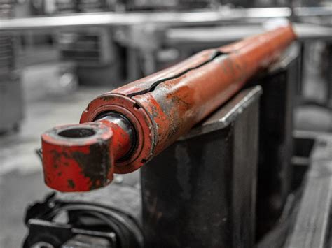 Mobile Hydraulic Cylinder Repair