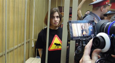 Следственная экспертиза не нашла в действиях Pussy Riot уголовного преступления МК Турция