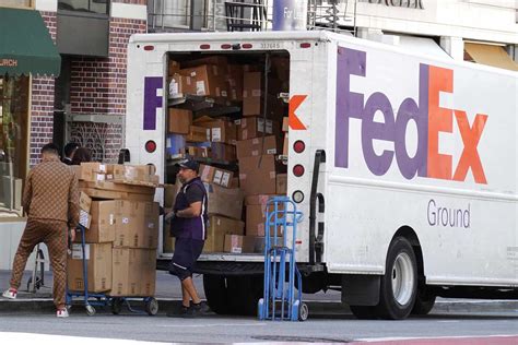 Fedex Sales Fall As Pandemic Shipping Boom Eases