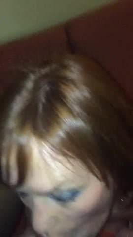 Milf chupa vários bbcs xHamster