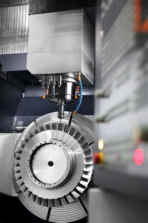 Doosan DVF 8000 - High Precision Vertical 5-axis Machining Center