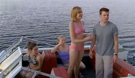 Amanda Walsh Nude Pics Page 2