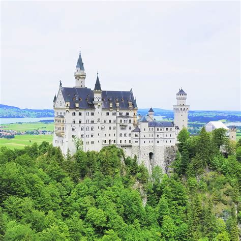 visit castles  germany short girl