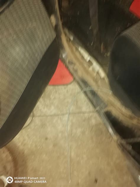 Тросик лючка бензобака — Toyota Carina E, 2 л, 1992 года | поломка | DRIVE2