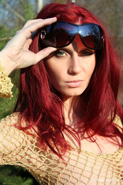 Bettie Ballhaus K Goddess Bb Goldenskin Porn Pic