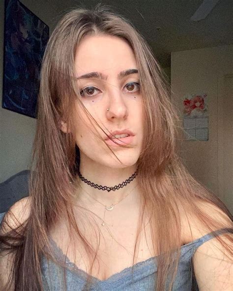 🌺 Transgirls Portraits 🌺 Official Account 🔹 Transgirlsportraits