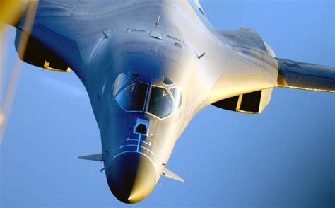 B-1: The Air Force Bomber That Changed Everything (Pictures) - 19FortyFive