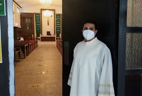 Pastor Patient Chaplain Mexican Padre Sees Pandemic From All Sides