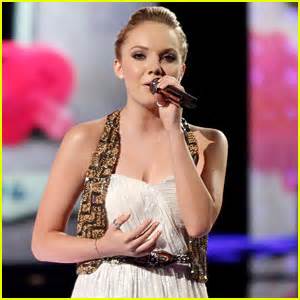 The Voice Top 5 Danielle Bradbery Performs Watch Now Danielle