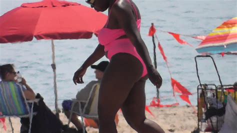 Bikini Beach Girls Videos Vol