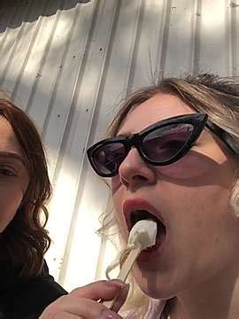 FantasyIsland X Naked Stripping On Cam For Live Sex Video Chat SexyPussy