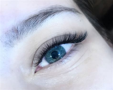 Ресницы лисичка в разных изгибах (40 фото) - картинки modnica.club