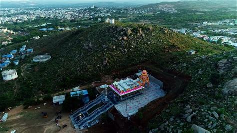 Govardhana Giri Sri Krishna Temple Anapagutta Youtube