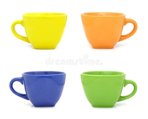 Tazas Coloreadas Fijadas Aisladas En Blanco Imagen De Archivo Imagen