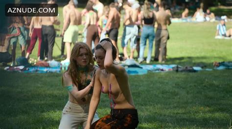 VALERIE STOLL Nude AZNude