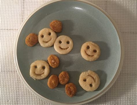michelinas popn chicken smiles review freezer meal frenzy