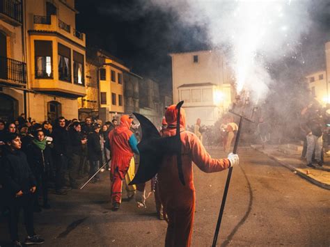 Intensa Celebraci N De Sant Antoni En Villafranca Del Cid