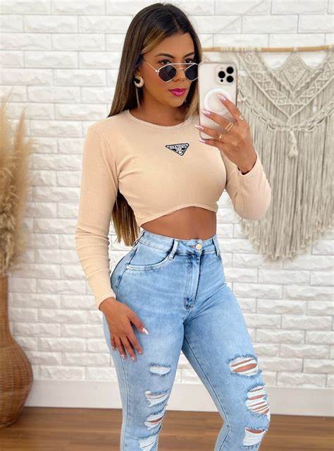 Cropped Gringa Chicago Nude Hyorrana