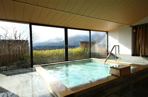 Onsen Guesthouse Hakone Tent - Living + Nomads – Travel tips, Guides, News & Information!