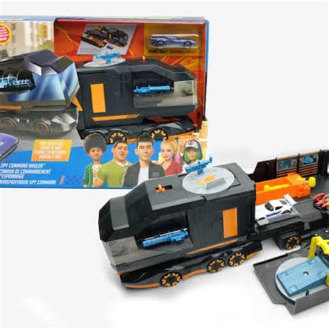 Jual Hot Wheels Fast And Furious Spy Command Hauler Playset Mainan Truck Hauler Shopee Indonesia