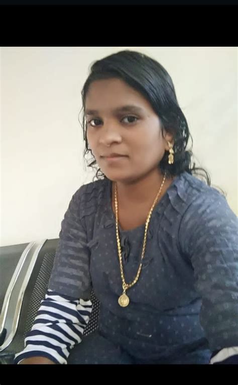 Assam Bhabhi Nude Collection With Husband Desi Old Pictures HD SD DropMMS