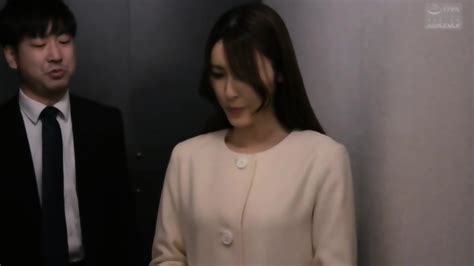 In Front Of Boss My Wife Became A Nude Model Full Https Tii La