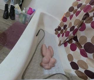 Lizzyyum VR January 2025 Fantasy Clit Boobs Pussy Dilating Bathing Just Edging 76b Shemale Porn