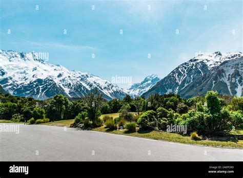 Aoraki Mount Cook The Highest Mountain In New Zealand Stock Photo