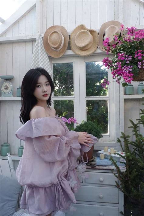 Top Nh Nguy N Di U Linh Tik Tok N Ng B Ng Sexy Bikini