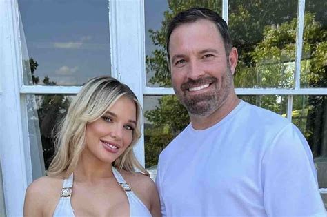 Helen Flanagan Responds To Criticism About Her Body After Posing In A Bikini I M Happier