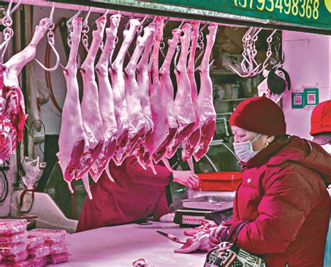 Falling Pork Prices Take The Edge Off China Inflation The Standard