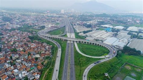 Akses Utama Bandara Dhoho Kediri Belum Selesai Tol Kediri Tulungagung