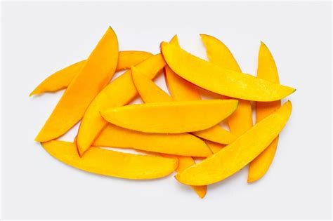 Premium Photo Tropical Fruit Mango Slices
