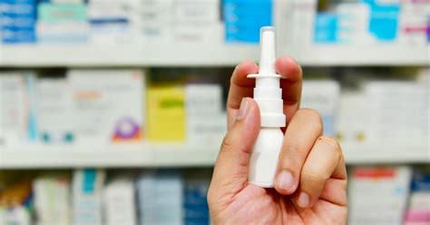 Отек слизистой носа: причины и лечение