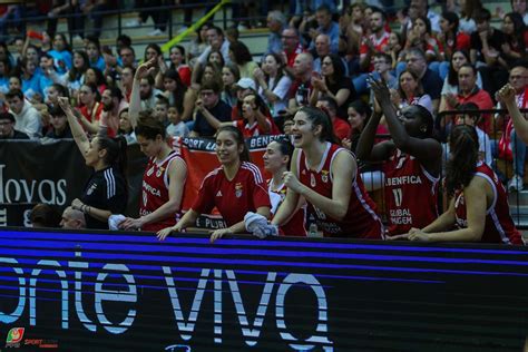 Basquetebol Benfica vence GDESSA Barreiro e conquista Taça feminina