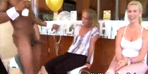 Amateur Cfnm Pary Azadas Chupar Tnaflix