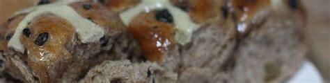 Vegan Hot Cross Bun Recipe Australian Essjay Eats