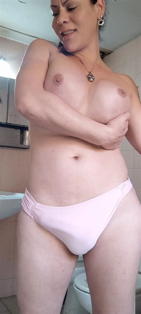 Birthday Wishes 4 Nude Pics XHamster