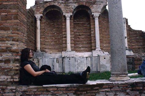 Sex Skrift Kj Rlighet Om To Typer Lidenskap Og Et Iboende Behov For Overskridelse