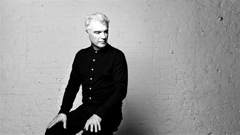David BYRNE - Кто хорошо себя вёл в этом году? - Звуки.Ру