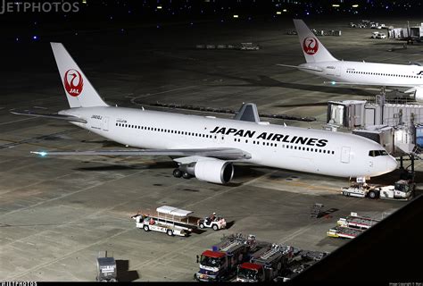 Ja J Boeing Er Japan Airlines Jal Ikari Jetphotos