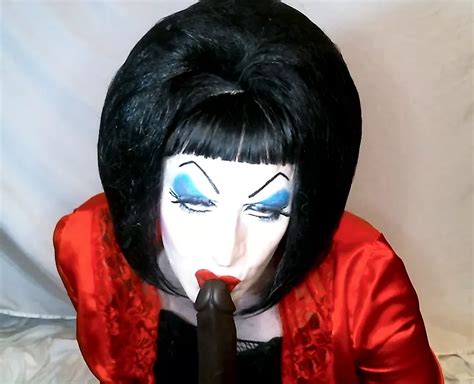 Heavy Makeup Slut Debra Pleases Daddy By Sucking BBC Dildo Shemale Amateur Amateur Porn XHamster