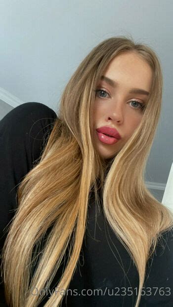 Naughty Rapunzel Naughtyrapunzelofficial Nude OnlyFans Page The Fappening Plus