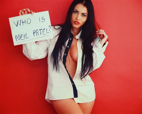 Naked Claudia Alende Added By ZeroPlusZero