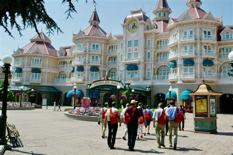 Disneyland Paris Immersion In The Most Amazing Main Street U S A