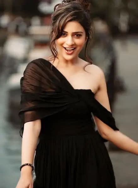 Payal Rajput Hot And Beautiful Pics And Photos