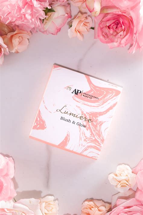 Blush And Glow Lumiére Ap Professional Makeup